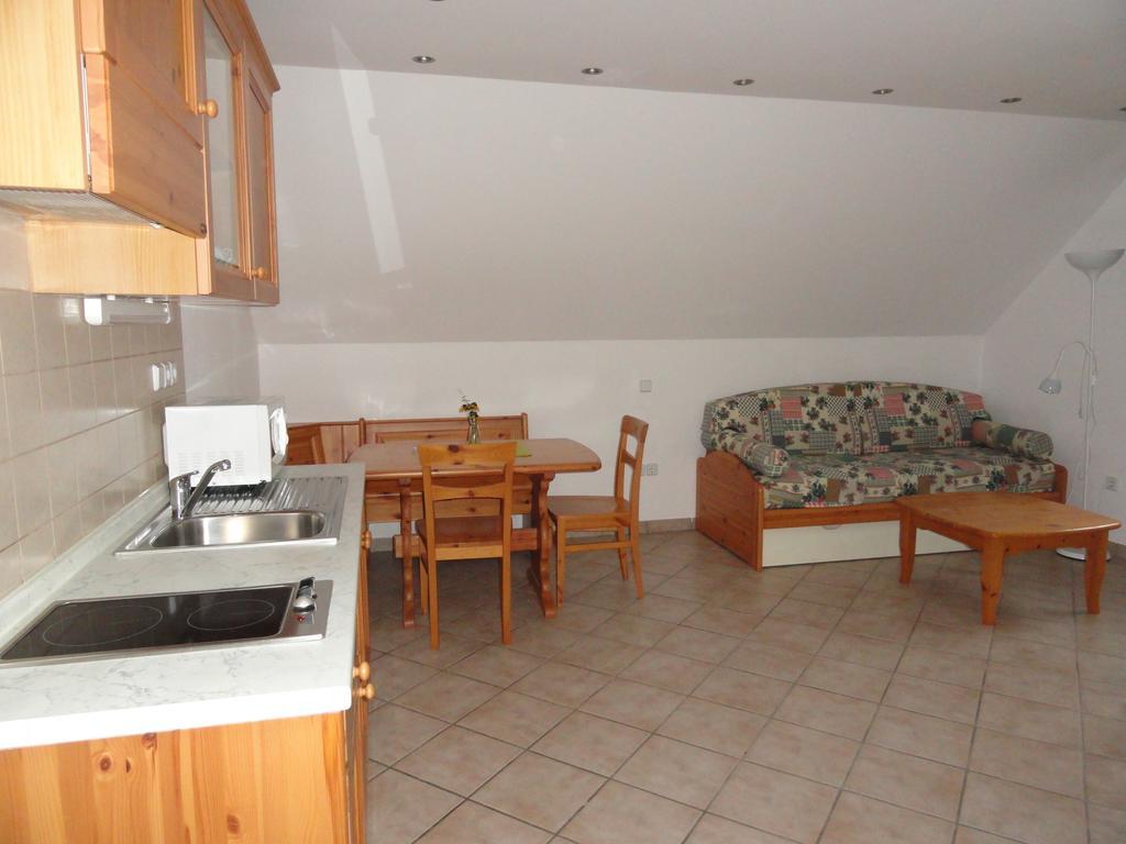 Farm Stay Dolinar Krainer Bohinjska Bela Room photo