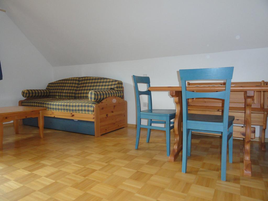 Farm Stay Dolinar Krainer Bohinjska Bela Room photo